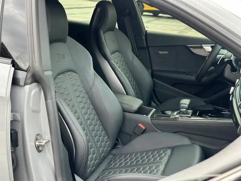 Audi RS 5 2022 2.9T Sportback Dark Gold Edition — миниатюра 19