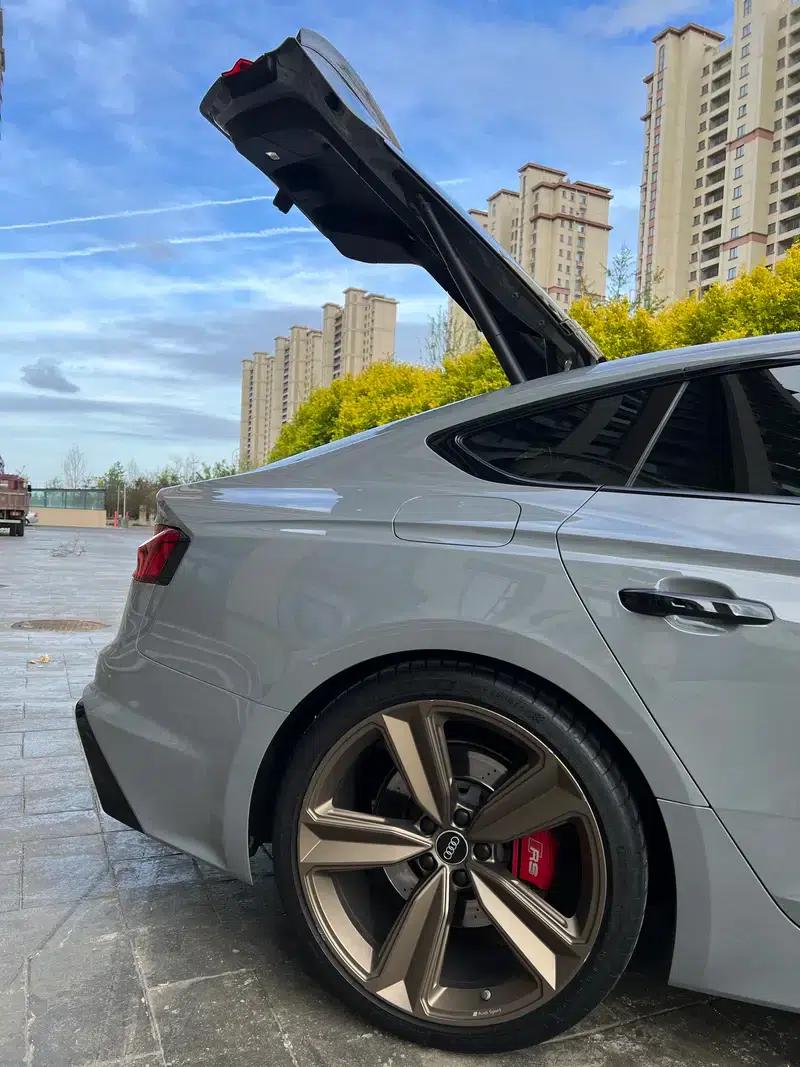 Audi RS 5 2022 2.9T Sportback Dark Gold Edition — миниатюра 11