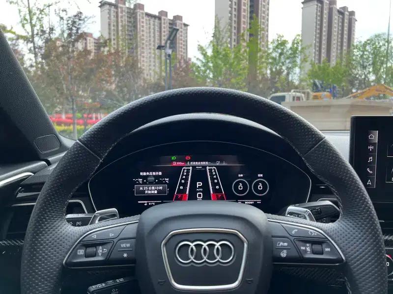 Audi RS 5 2022 2.9T Sportback Dark Gold Edition — миниатюра 15