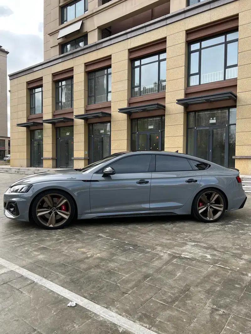 Audi RS 5 2022 2.9T Sportback Dark Gold Edition — миниатюра 3