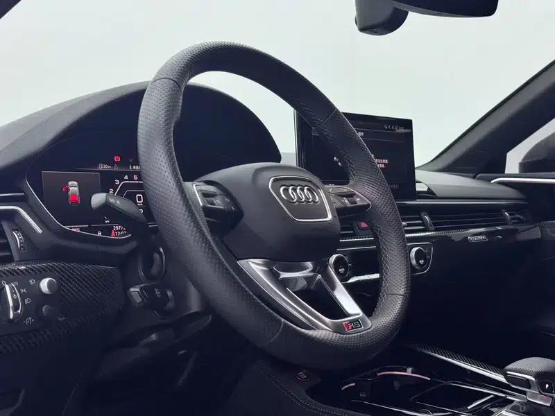 Audi RS 5 2023 2.9T Sportback Dark Gold Edition — миниатюра 16