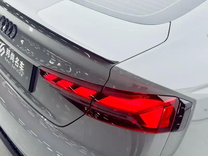 Audi RS 5 2023 2.9T Sportback Dark Gold Edition — миниатюра 6