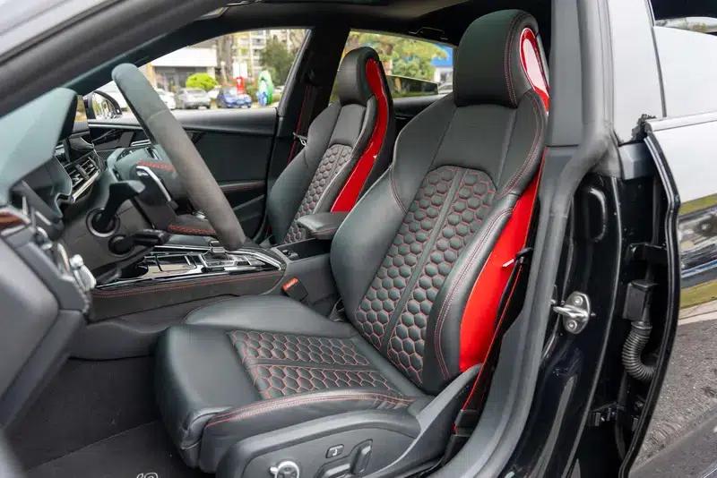 Audi RS 5 2021 2.9T Sportback Dark Gold Edition — миниатюра 12