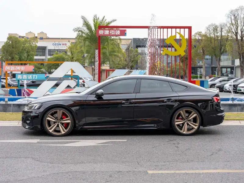 Audi RS 5 2021 2.9T Sportback Dark Gold Edition — миниатюра 3