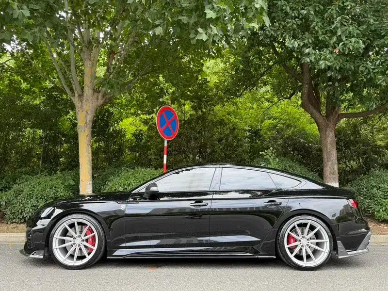 Audi RS 5 2023 2.9T Sportback Obsidian Edition — миниатюра 3