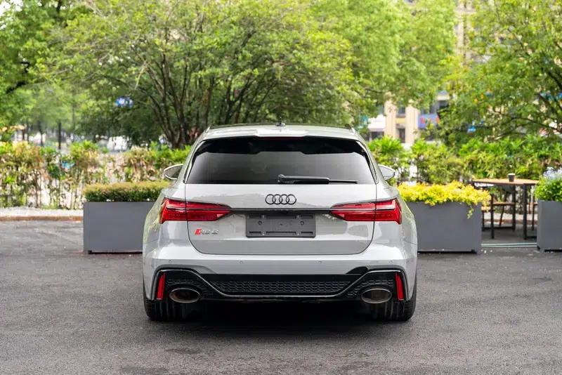 2022 Audi RS 6 RS 6 4.0T Avant — миниатюра 4
