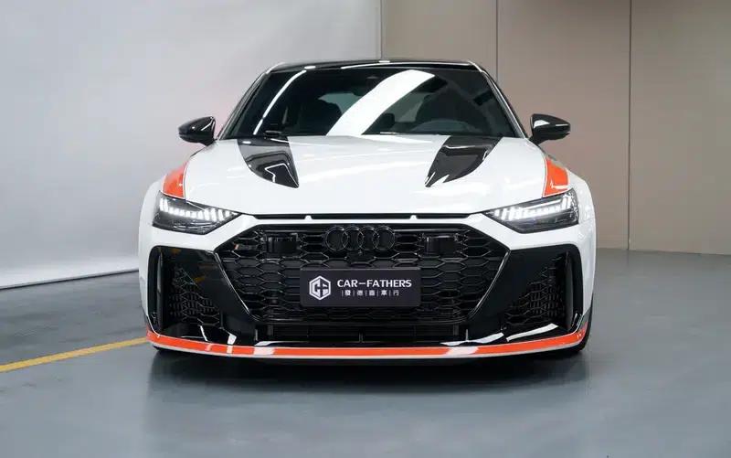 2025 Audi RS 6 Avant GT — миниатюра 2