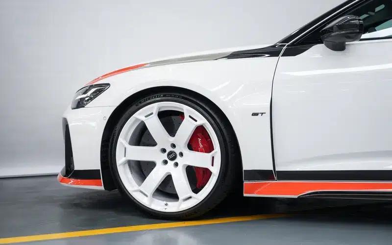 2025 Audi RS 6 Avant GT — миниатюра 6