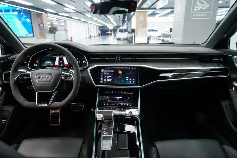 2025 Audi RS 6 Avant GT — миниатюра 8