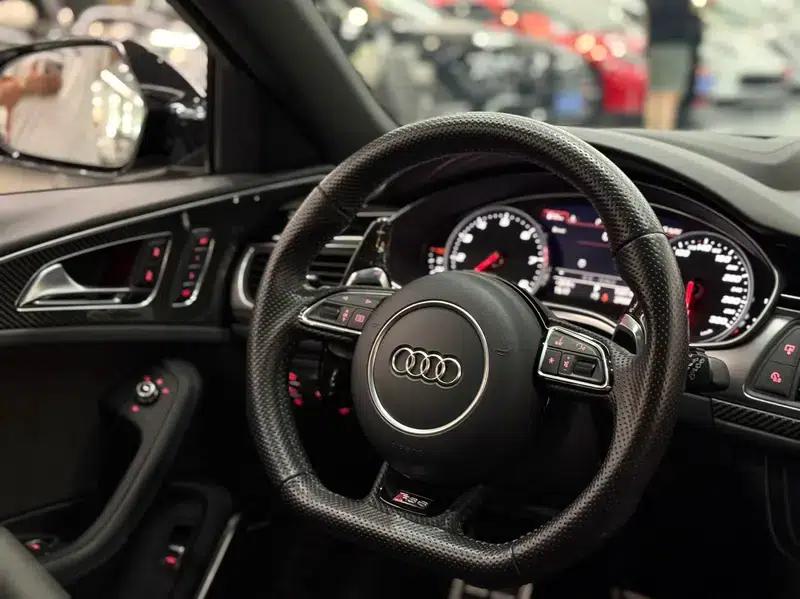 2016 Audi RS 6 4.0T Avant — миниатюра 8