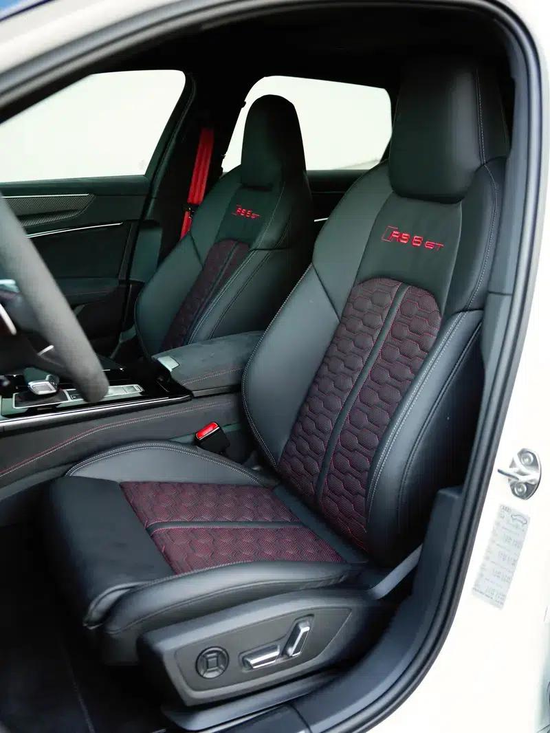 2025 Audi RS 6 Avant GT — миниатюра 26