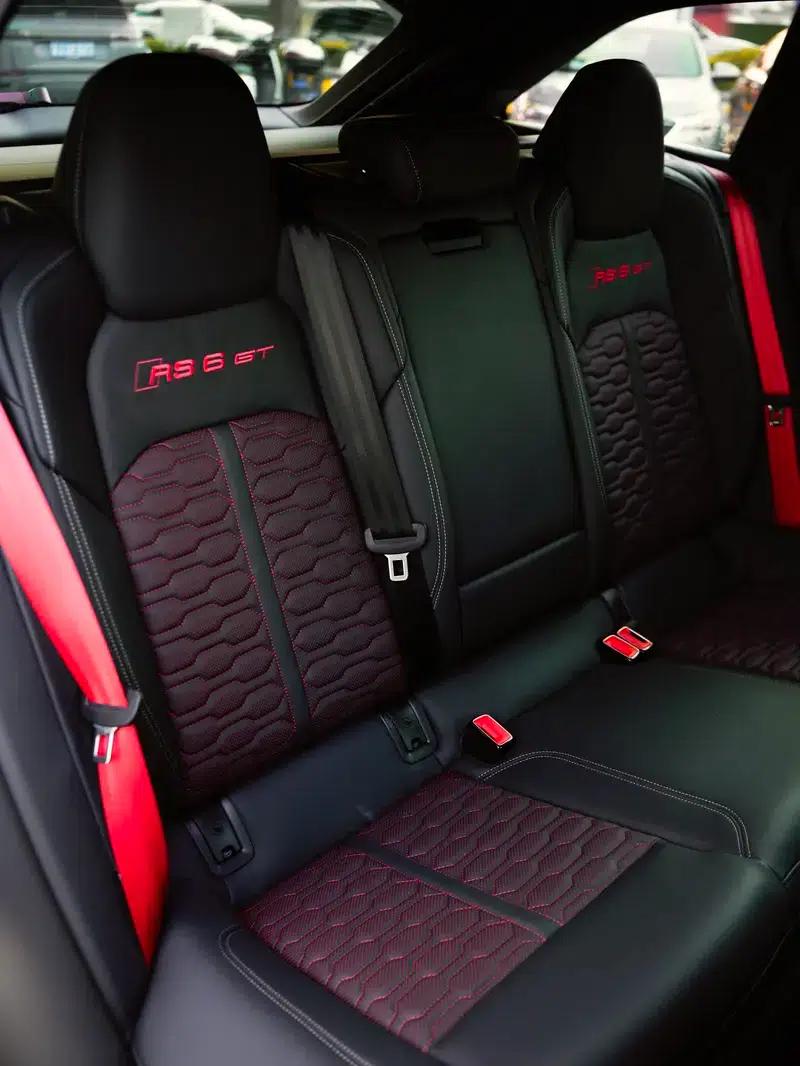 2025 Audi RS 6 Avant GT — миниатюра 28