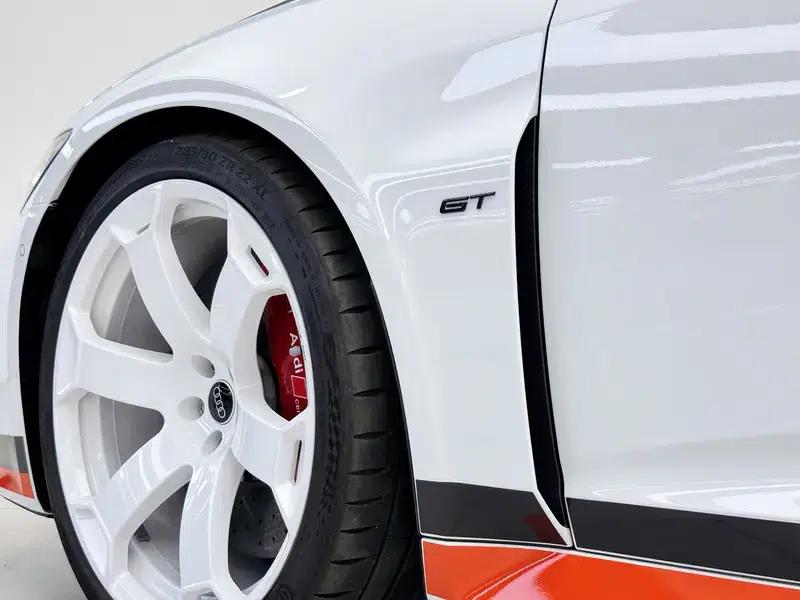 2025 Audi RS 6 Avant GT — миниатюра 10