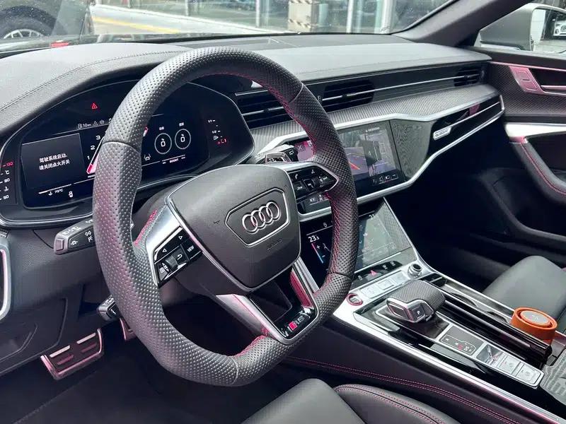 2024 Audi RS 6 RS 6 4.0T Avant Performance — миниатюра 10