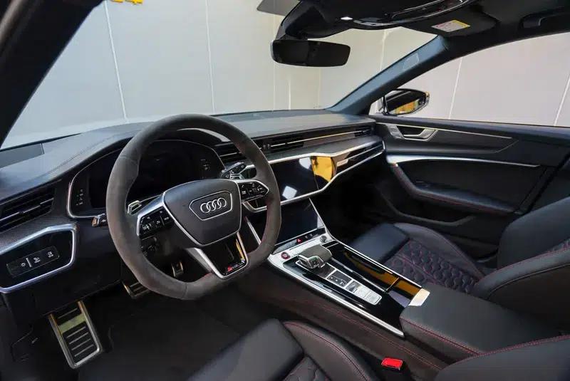2021 Audi RS 6 RS 6 4.0T Avant — миниатюра 17