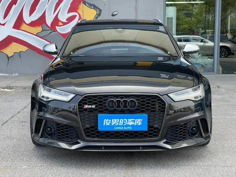 Audi RS 6 2018 4.0T Avant Limited Edition — миниатюра 2