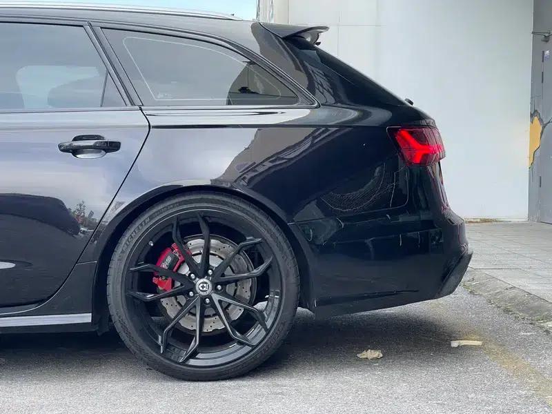 Audi RS 6 2018 4.0T Avant Limited Edition — миниатюра 12