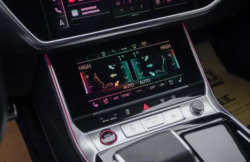 2021 Audi RS 6 RS 6 4.0T Avant — миниатюра 8