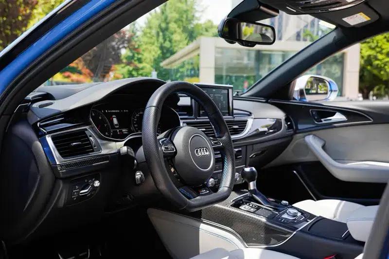 Audi RS 6 2018 4.0T Avant Limited Edition — миниатюра 33