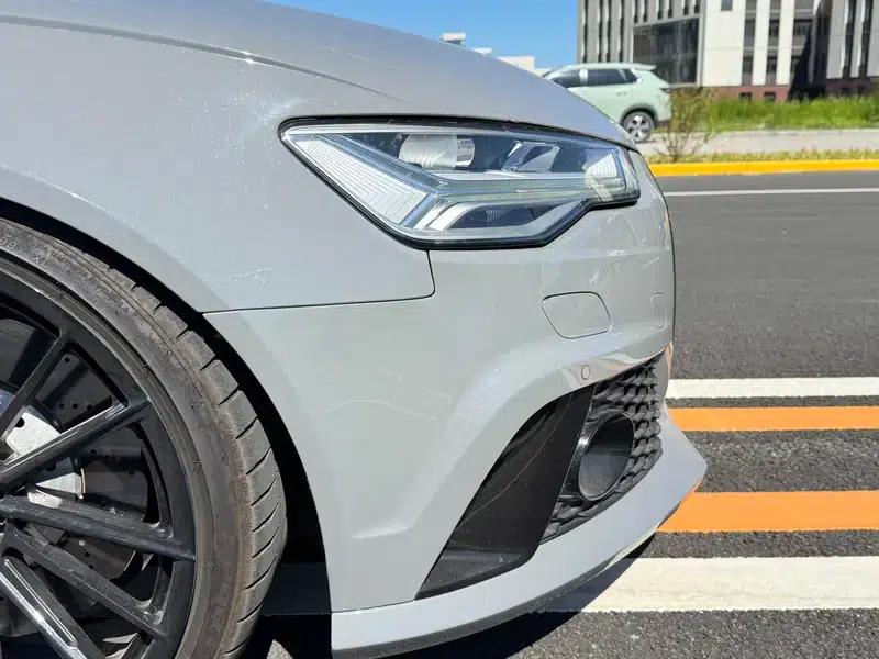 2016 Audi RS 6 4.0T Avant — миниатюра 8