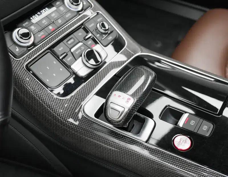 2013 Audi S8 4.0TFSI quattro — миниатюра 16
