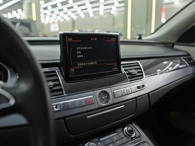 2013 Audi S8 4.0TFSI quattro — миниатюра 7