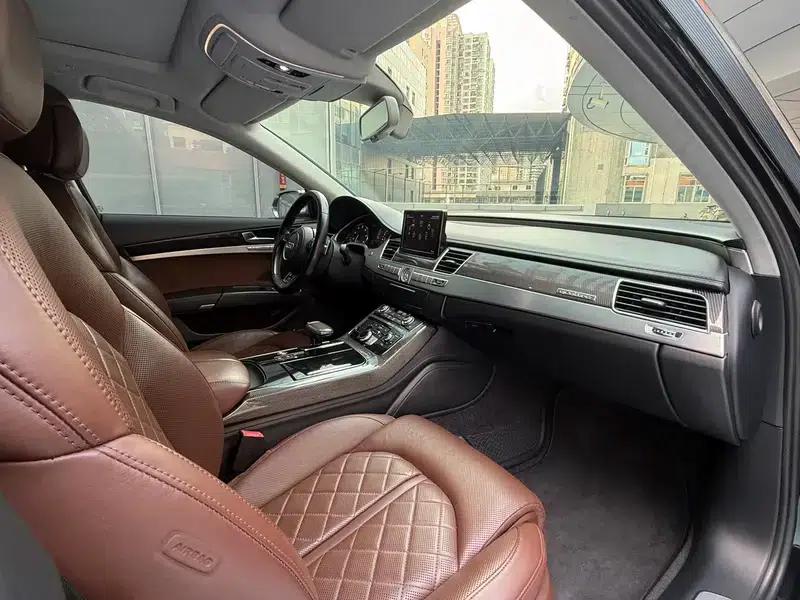 2013 Audi S8 4.0TFSI quattro — миниатюра 18