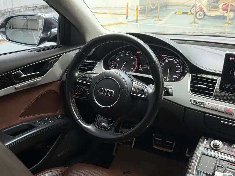 2013 Audi S8 4.0TFSI quattro — миниатюра 20