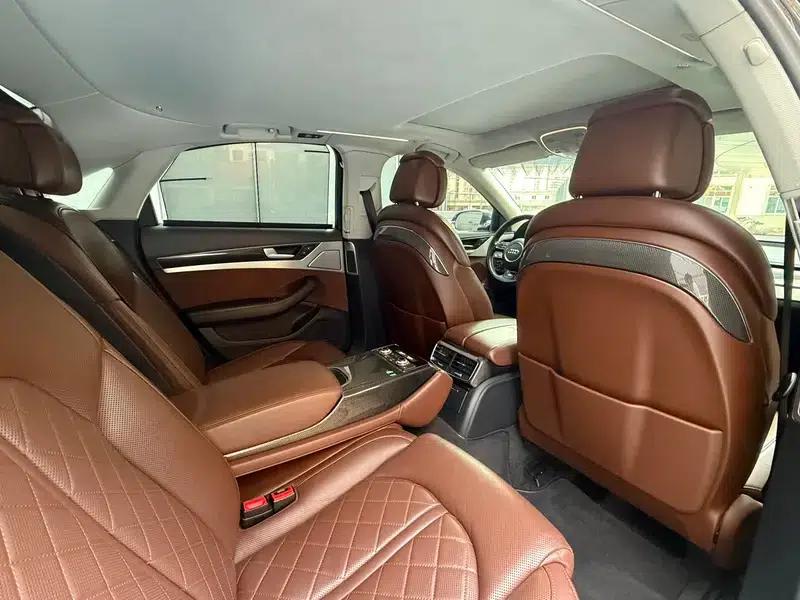 2013 Audi S8 4.0TFSI quattro — миниатюра 30