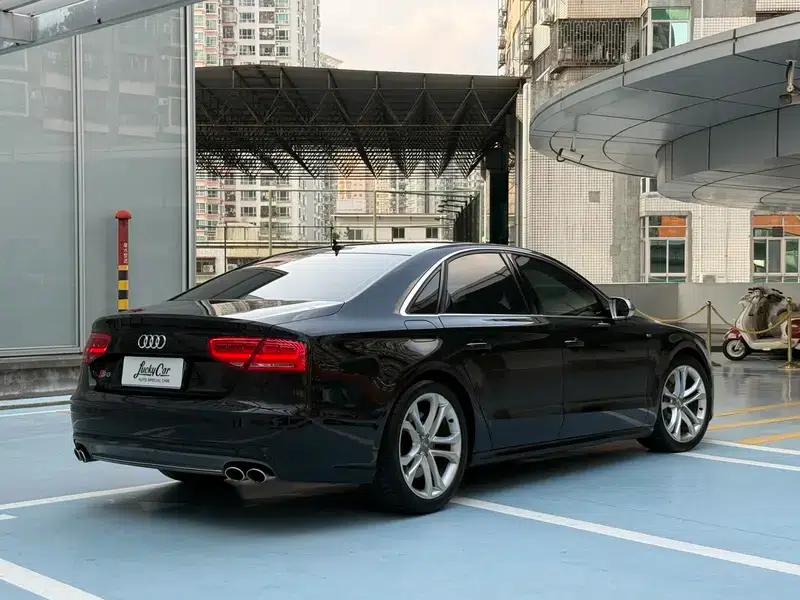 2013 Audi S8 4.0TFSI quattro — миниатюра 6