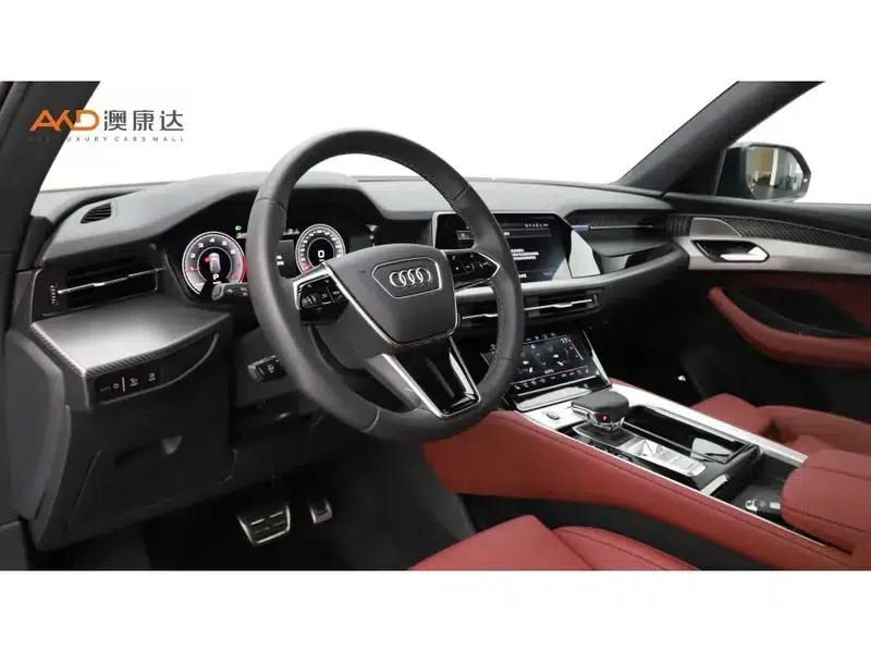 Audi Q6 2023 45TFSI quattro Black Knight Edition Light Flying Rider Package — миниатюра 6