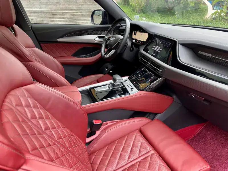 Audi Q6 2024 45TFSI quattro Black Knight Edition Flying Rider Package 7-seater — миниатюра 41