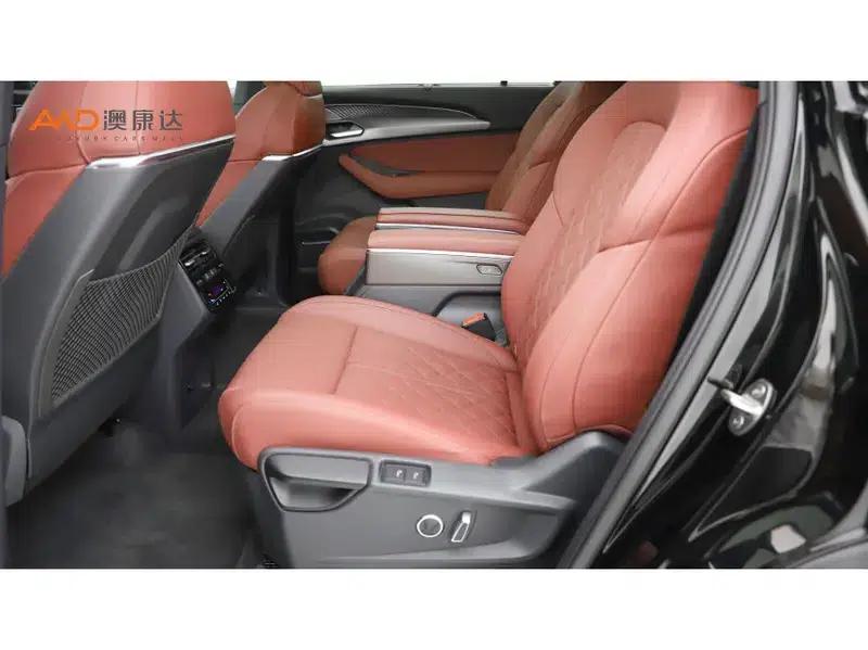 Audi Q6 2024 45TFSI quattro Black Knight Edition Flying Rider Package 6 Seats — миниатюра 5