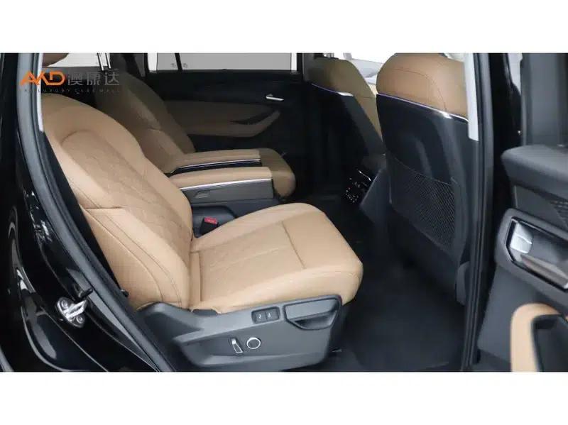 Audi Q6 2024 45TFSI quattro Qiyun Edition Yulin Package 6-seater — миниатюра 11