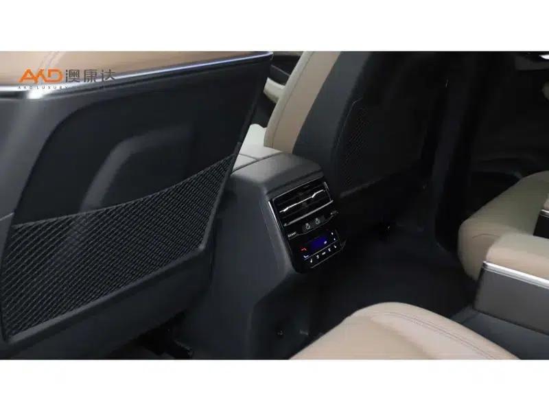 Audi Q6 2024 45TFSI quattro Qiyun Edition Yulin Package 6-seater — миниатюра 6