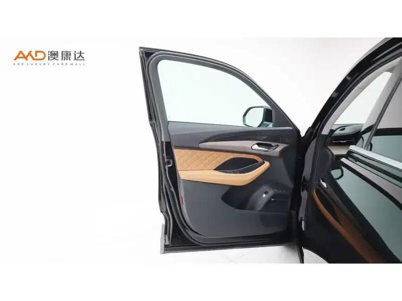 Audi Q6 2024 45TFSI quattro Qiyun Edition Yulin Package 6-seater — миниатюра 10