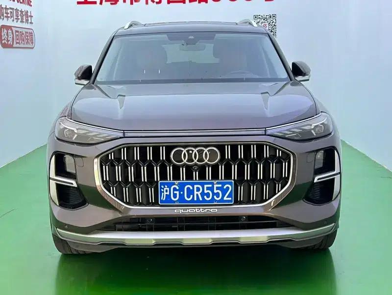 Audi Q6 2023 50TFSI quattro Cloud Edition Flying Rider Package — миниатюра 2