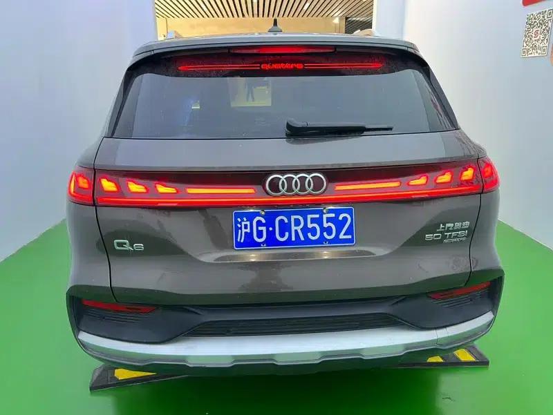 Audi Q6 2023 50TFSI quattro Cloud Edition Flying Rider Package — миниатюра 5