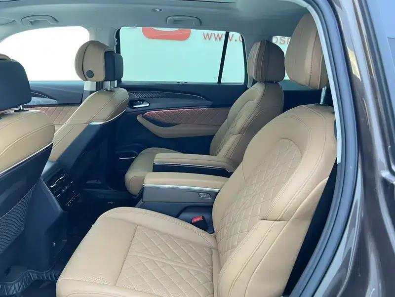 Audi Q6 2023 50TFSI quattro Cloud Edition Flying Rider Package — миниатюра 10