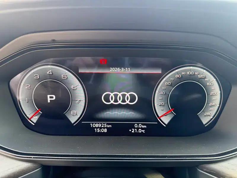 Audi Q6 2023 40TFSI quattro Cloud View Light Package — миниатюра 13