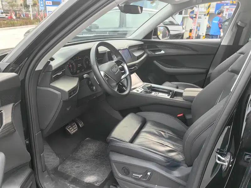 Audi Q6 2024 40TFSI quattro Cloud View Edition, Feathered Forest Package, 7-seater — миниатюра 11