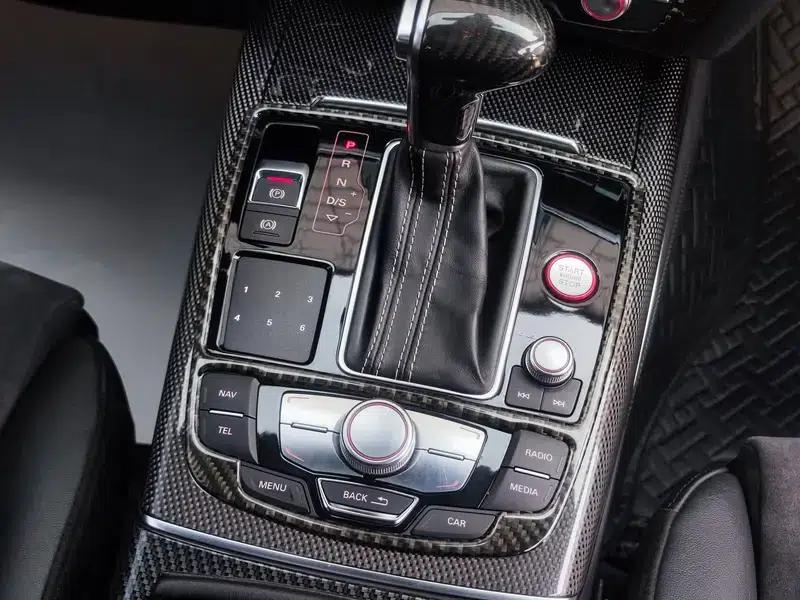 2013 Audi S6 4.0TFSI — миниатюра 20