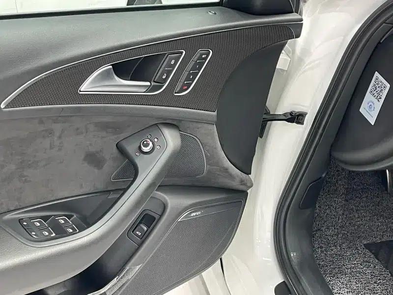 2013 Audi S6 4.0TFSI — миниатюра 11
