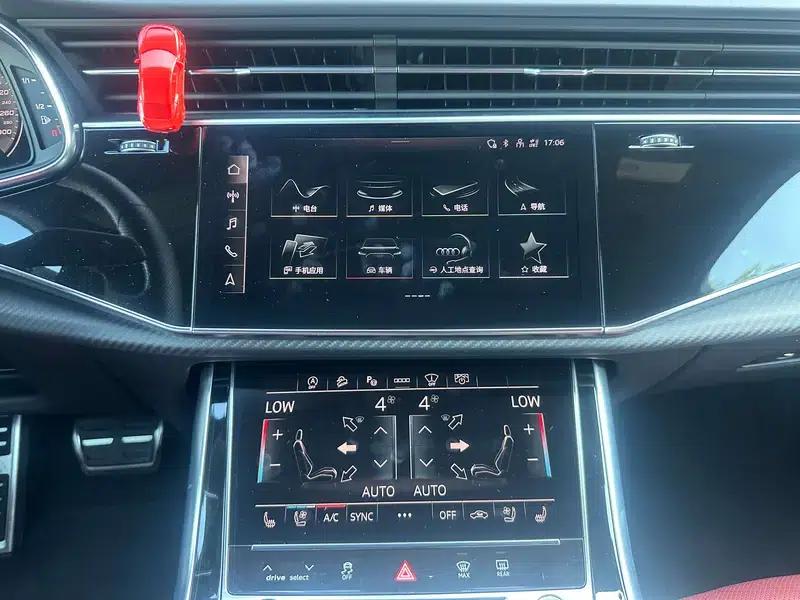 Audi SQ7 2024 4.0 TFSI — миниатюра 14