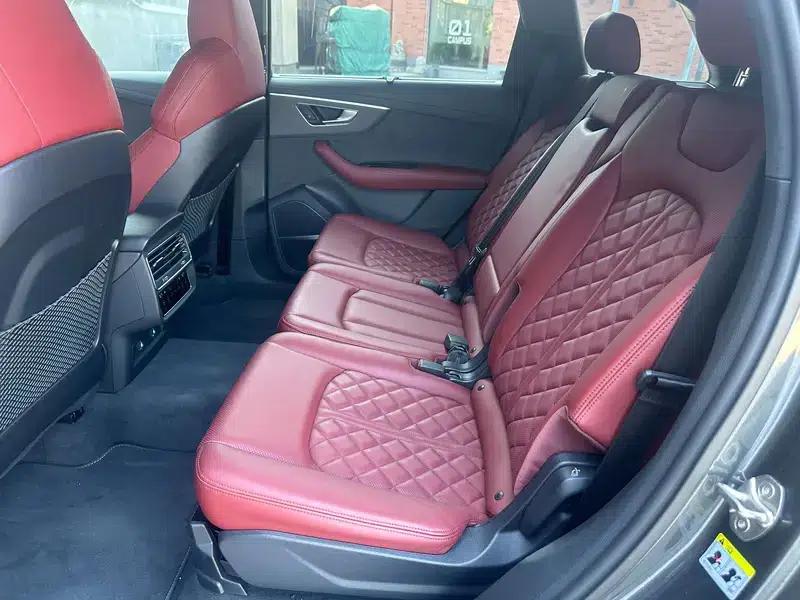 Audi SQ7 2024 4.0 TFSI — миниатюра 21