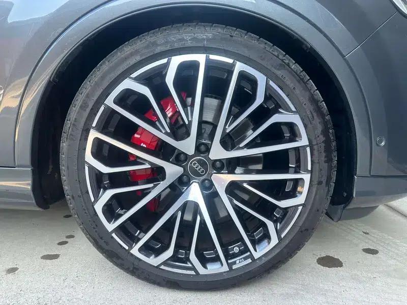 Audi SQ7 2024 4.0 TFSI — миниатюра 6