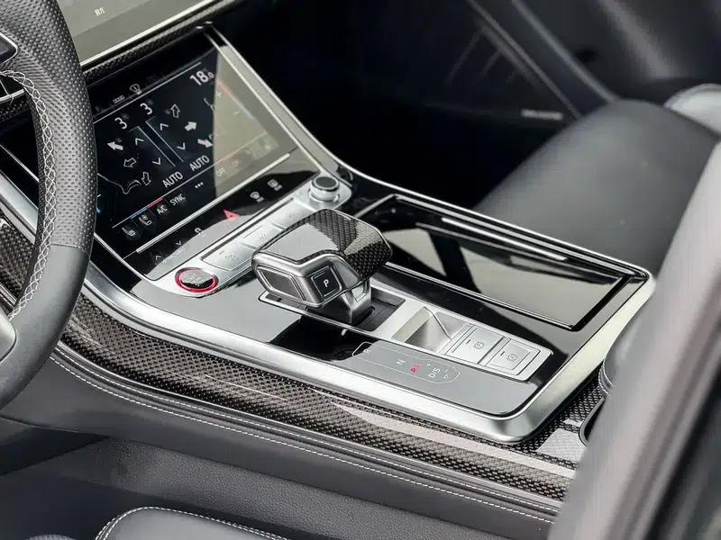 Audi SQ7 2024 4.0 TFSI Dark Knight Edition — миниатюра 12