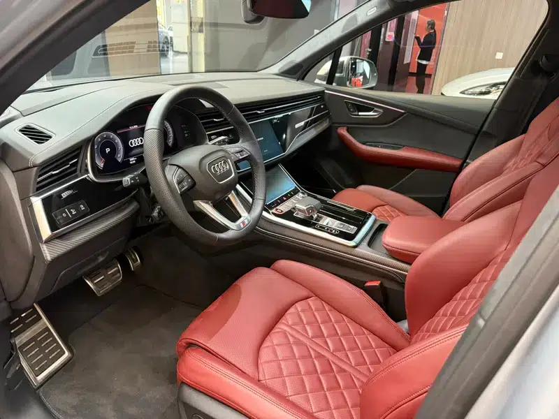 Audi SQ7 2024 4.0 TFSI Dark Knight Edition — миниатюра 9
