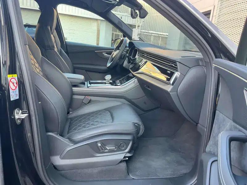Audi SQ7 2024 4.0 TFSI — миниатюра 9