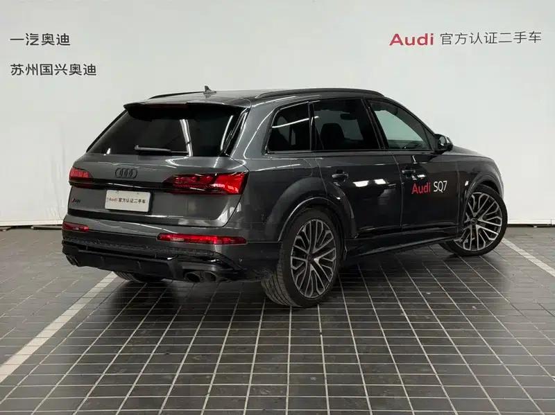 Audi SQ7 2024 4.0 TFSI — миниатюра 3